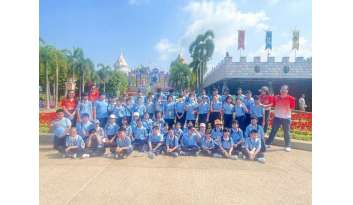โรงเรียนดรุณากาญจนบุรี-จัดกิจกรรมทัศนศึกษาสวนสนุกดรีมเวิลด์