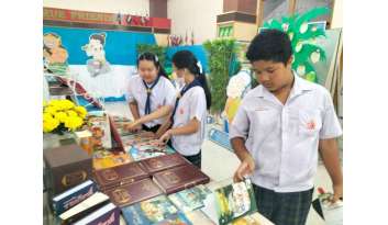 นิทรรศการส่งเสริมการอ่านละครพื้นบ้าน-กลุ่มสาระการเรียนรู้ภาษาไทย