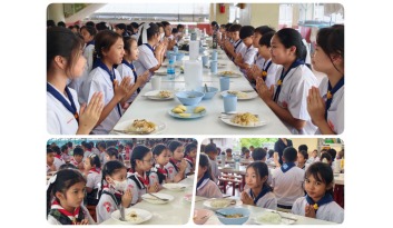 โรงเรียนดรุณากาญจนบุรีจัดบริการอาหารกลางวันนักเรียน โรงเรียนดรุณากาญจนบุรีจัดบริการอาหารกลางวันนักเรียน